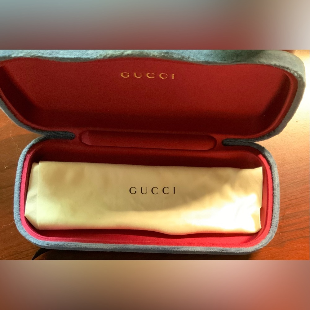 Gucci silver branded prescription Women's Glasses - Picture 4 of 4
